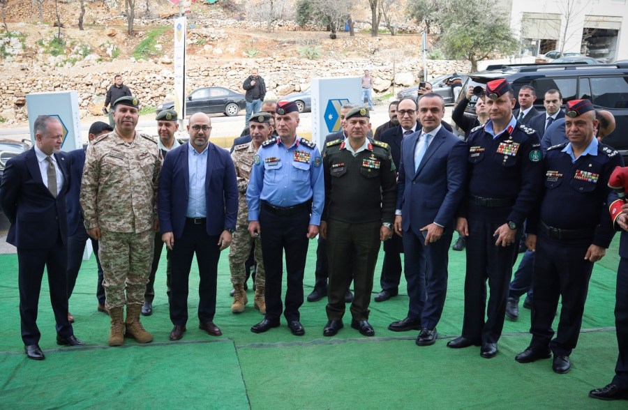 صندوق الائتمان العسكري يفتتح فرعا جديدا