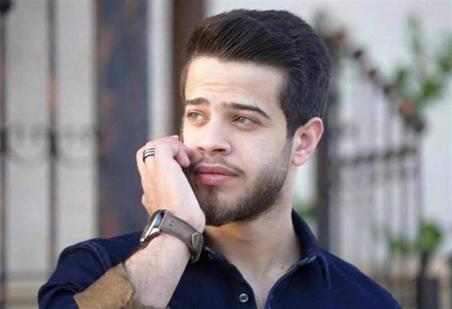 أدهم النابلسي يخطف الأضواء في معرض