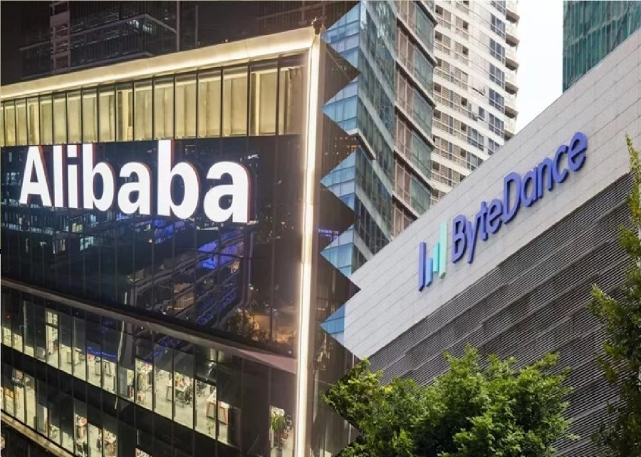 مليارات اليوانات لجذب المستخدمين.. عمالقة التكنولوجيا