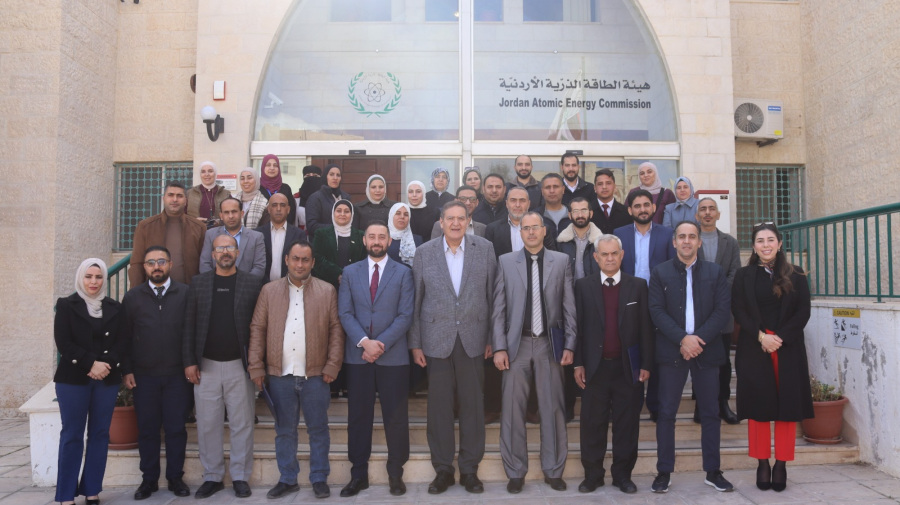 الطاقة الذرية تختتم دورة في العلوم