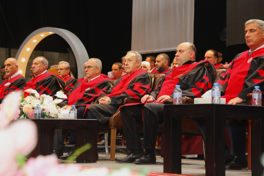 الكباريتي يرعى اليوم الثاني لاحتفال عمان