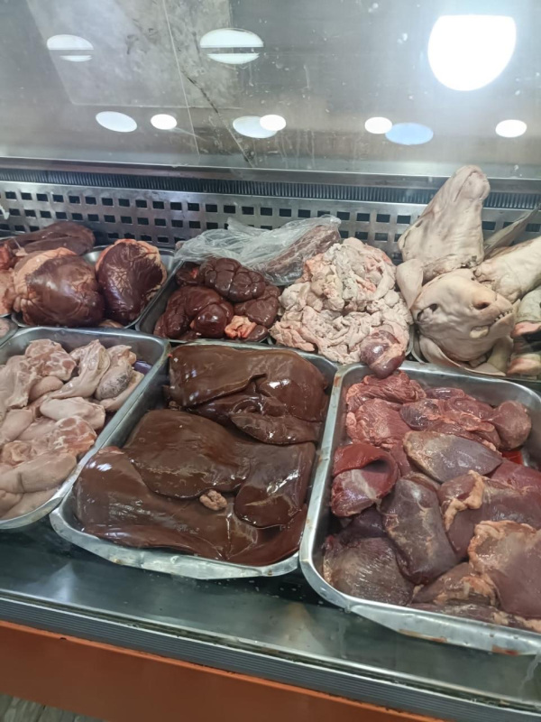 إغلاق 6 ملاحم في عمان (صور)