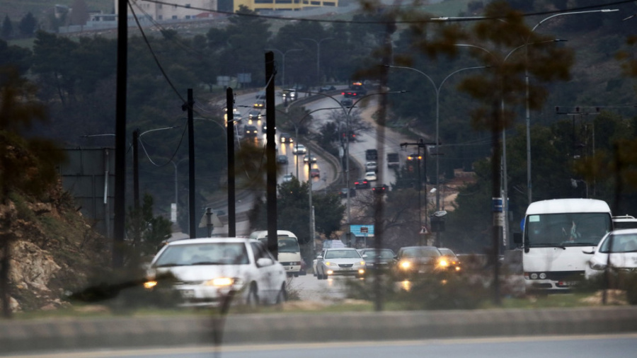 أجواء مستقرة السبت.. وفرص لتجدد الأمطار