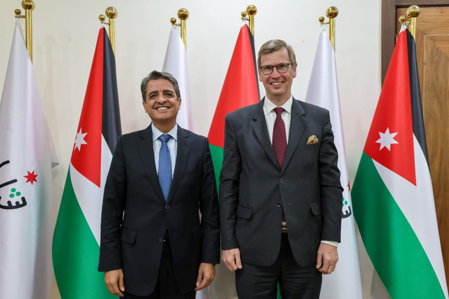 وزير الشباب يبحث والسفير الألماني سبل