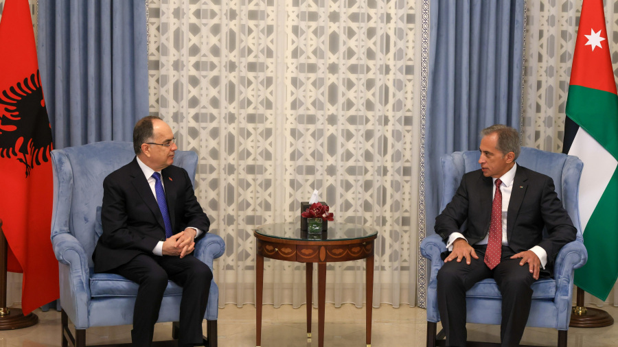 حسان يستقبل الرئيس الألباني.. ماذا بحثا؟