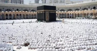 مكة المكرمة : 40 شاشة تفاعلية