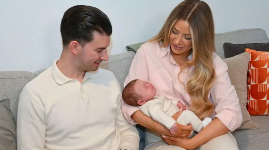 بريطانيا تسجل ولادة أول طفل بواسطة