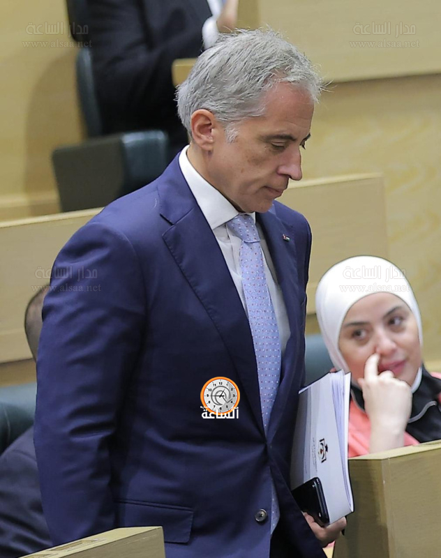 الحرحشي يكتب: مجلس الوزراء يقرر تأجيل