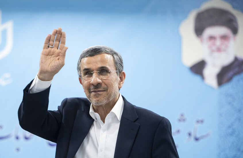 مقتل الرئيس الإيراني الأسبق محمود أحمدي