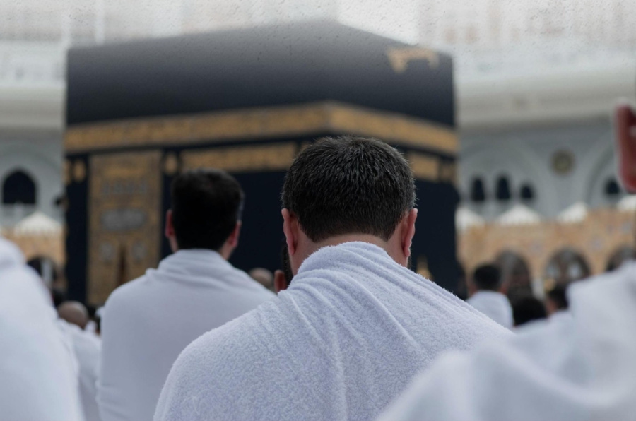 تنوي أداء العمرة؟ 25 مخالفة قانونية