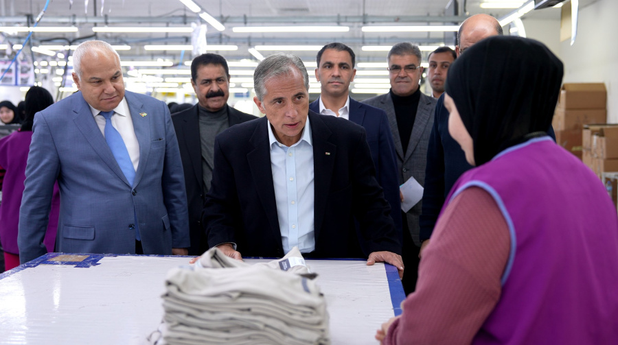 جعفر حسان يتفقد شركات صناعية في