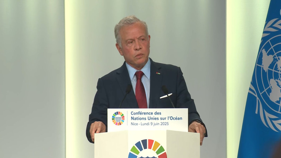 الملك يتلقى اتصالا هاتفيا من الرئيس