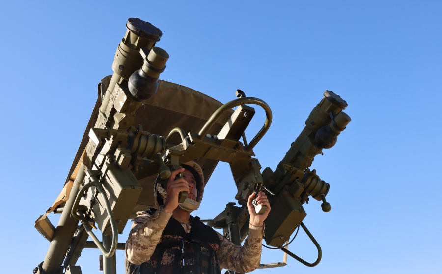 اللواء الحنيطي من وحدة صواريخ الهوك