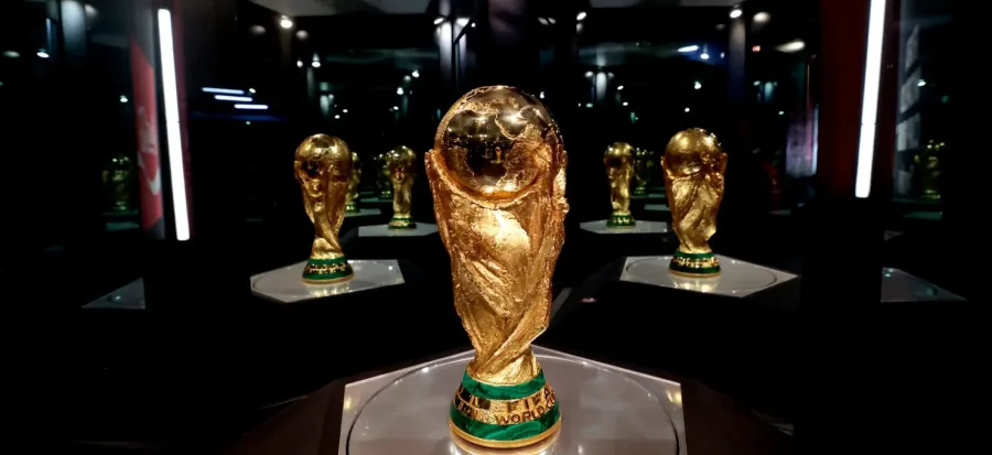 فيفا يكشف عن ملصق كأس العالم