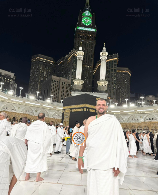 الدكتور زيد المراشدة: أعتز بأداء العمرة