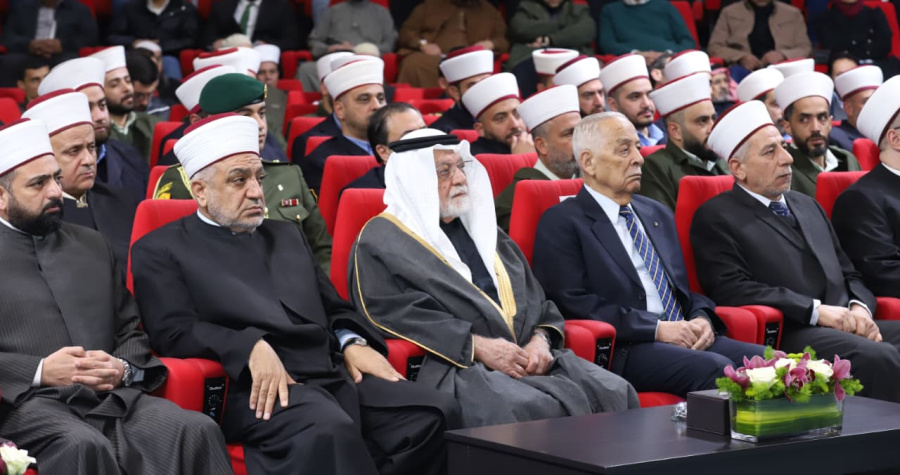 مندوبا عن الملك.. الأمير علي بن