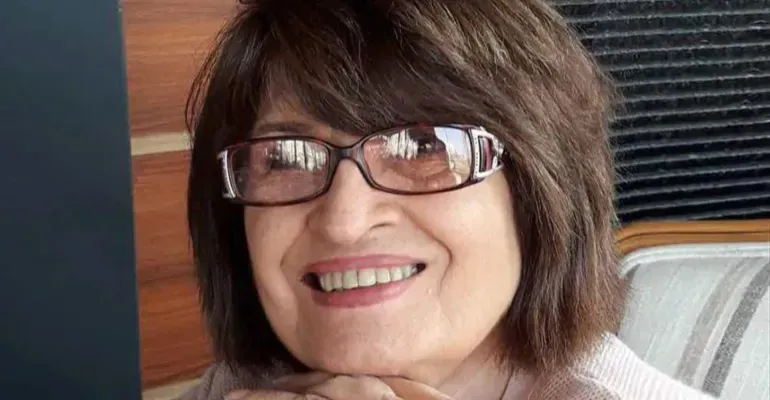 وفاة الكاتبة والروائية العراقية لطيفة الدليمي