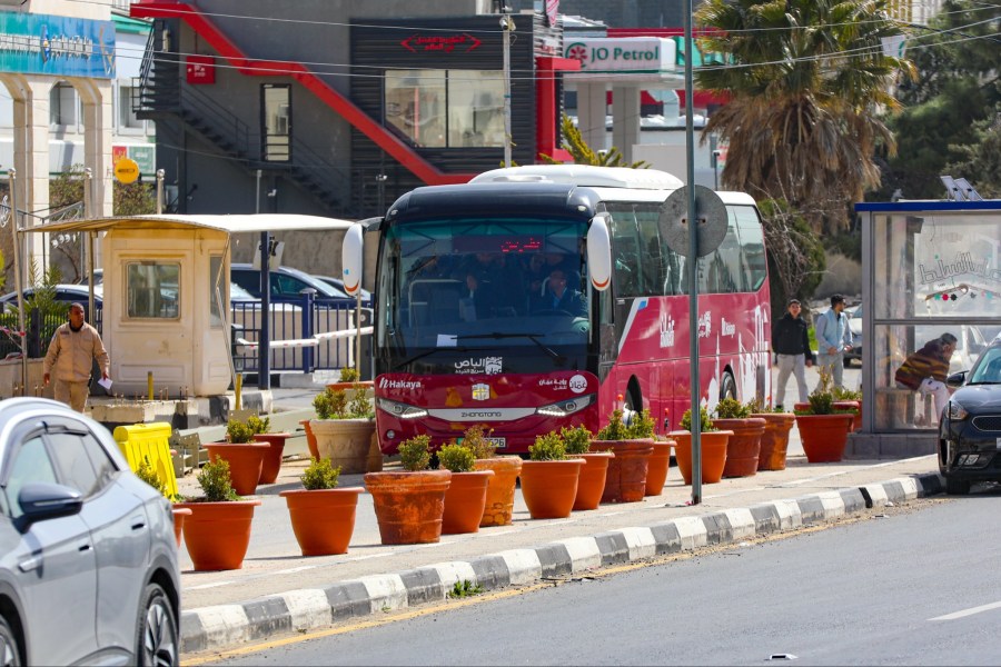 النقل تستعد لإطلاق المرحلة الثانية من