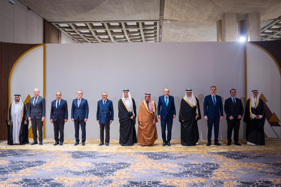 وزراء خارجية 12 دولة عربية وإسلامية