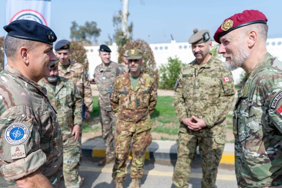 انسحاب مؤقت لعناصر الناتو من العراق..