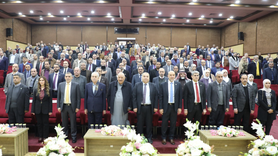 منسوبو الزرقاء للتعليم والاستثمار يتبادلون التهاني