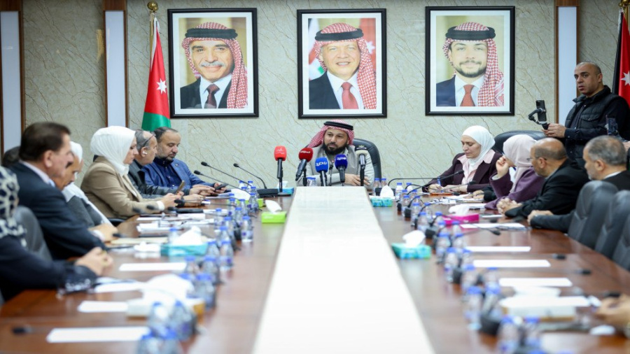 التربية النيابية تواصل مناقشة مشروع قانون