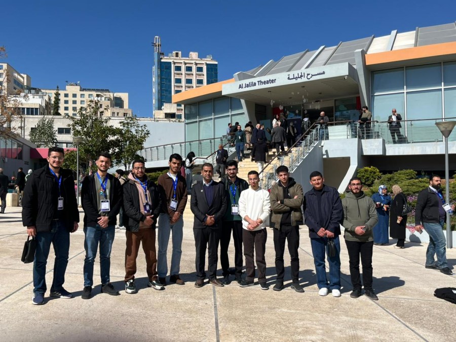 جامعة الزرقاء تشارك في افتتاح الموسم