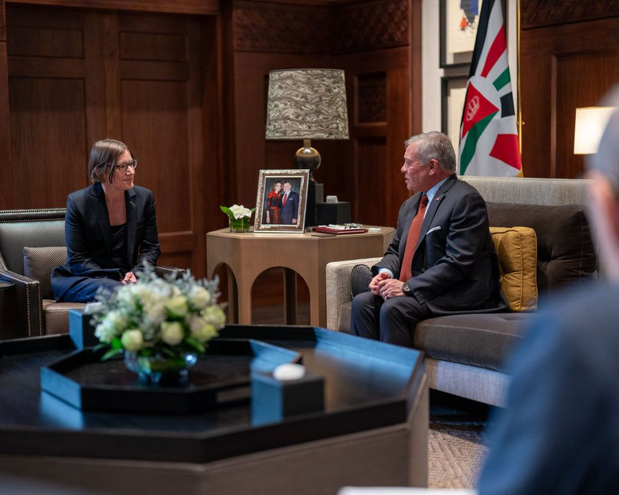 الملك يستقبل رئيسة اللجنة الدولية للصليب