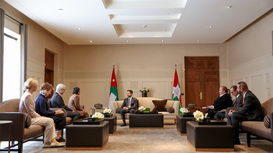 ولي العهد يلتقي وزيرة التعاون الاقتصادي