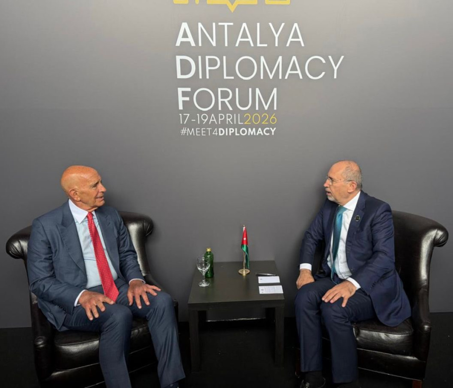 الصفدي يلتقي المبعوث الأميركي الخاص إلى