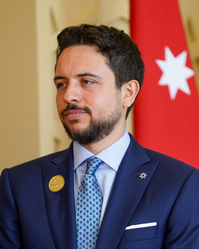 ولي العهد يشارك في الاجتماع غير