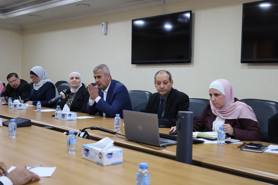 الطاقة النيابية تزور وزارة الطاقة وتبحث