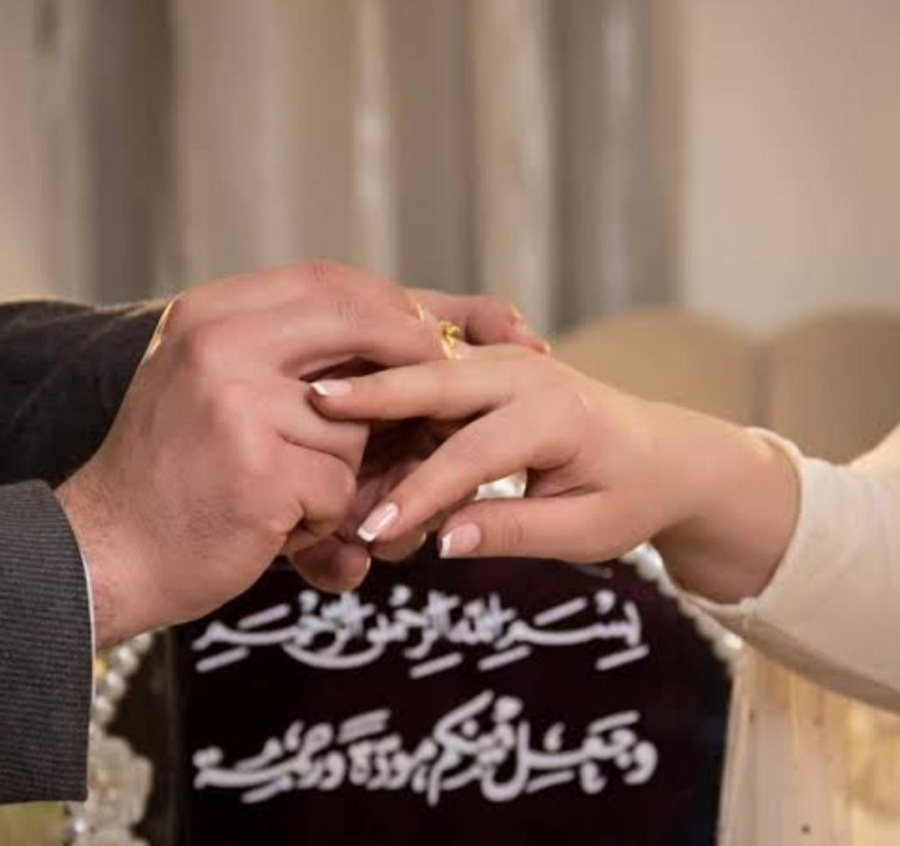 بتول ومالك.. مبارك الخطبة