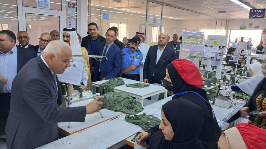 البكار يفتتح توسعة فرع إنتاجي في