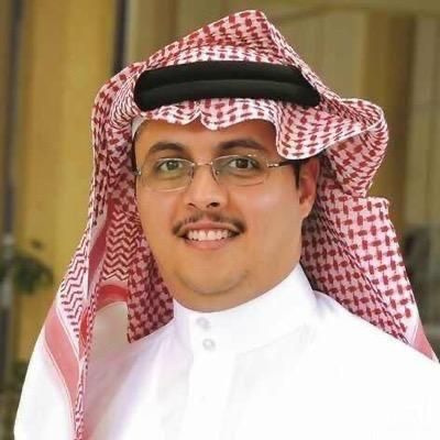 المديفر يحصل على درجة الدكتوراه عن