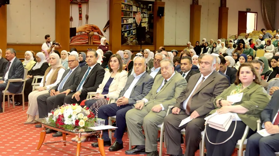 تكريم المدارس الفائزة بمسابقة أفضل مدرسة