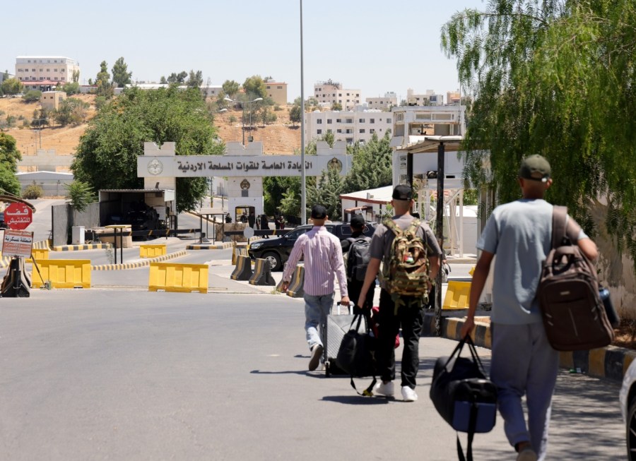 بدء التحاق الدفعة الثانية من مكلفي
