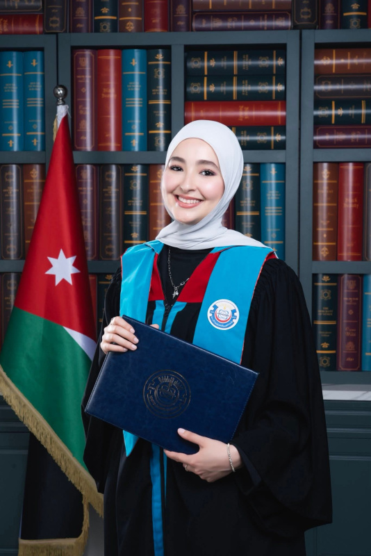 رغد أبو عباس.. مبارك التخرج
