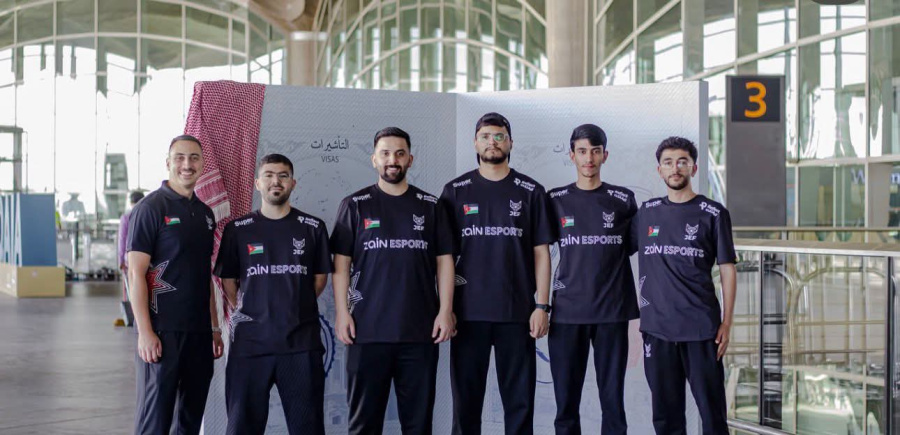طلبة جامعة الشرق الأوسط يتأهلون إلى