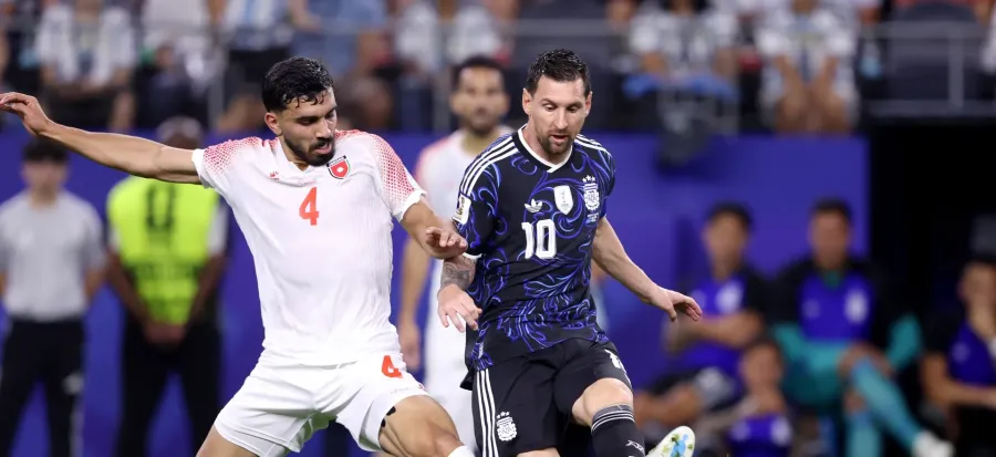 تفاصيل إصابة مدافع النشامى حسام أبو