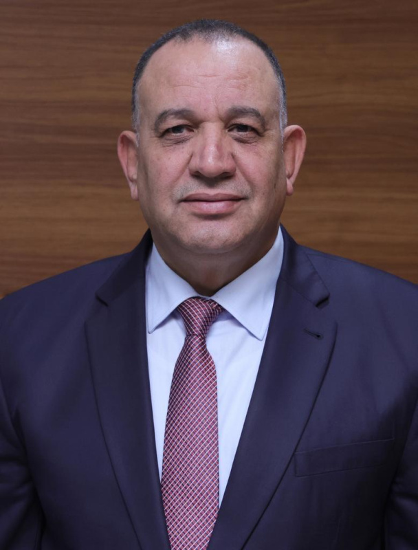 الجراح يكتب: الدكتور حسين سعيد.. رجل