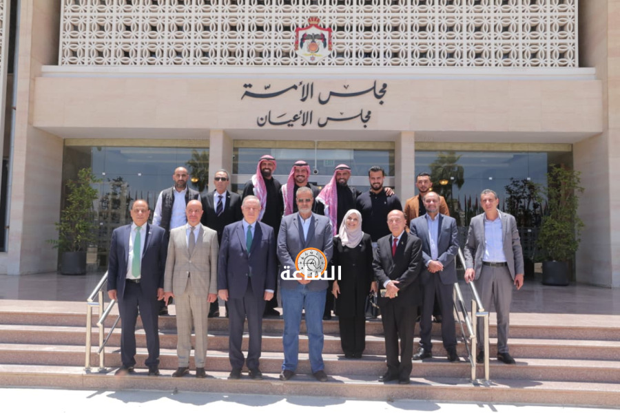 شباب غماس بلدي في مجلس الأعيان