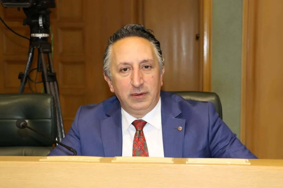 النائب أبو رمان: التزم بمحاسبة أمين