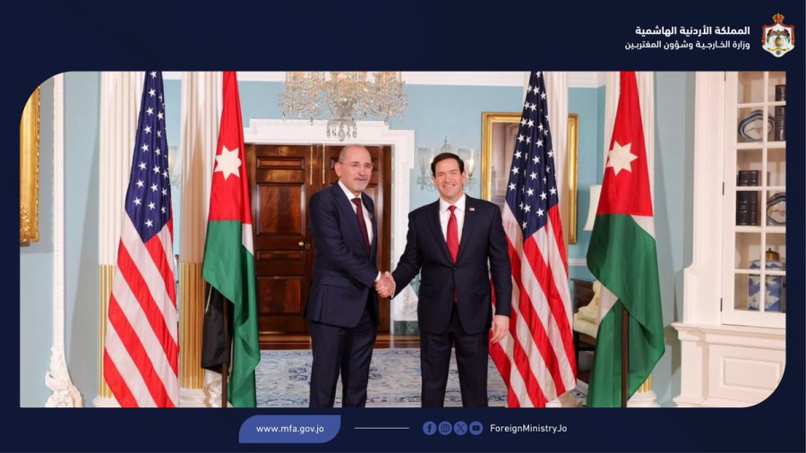الصفدي يلتقي نظيره الامريكي في واشنطن