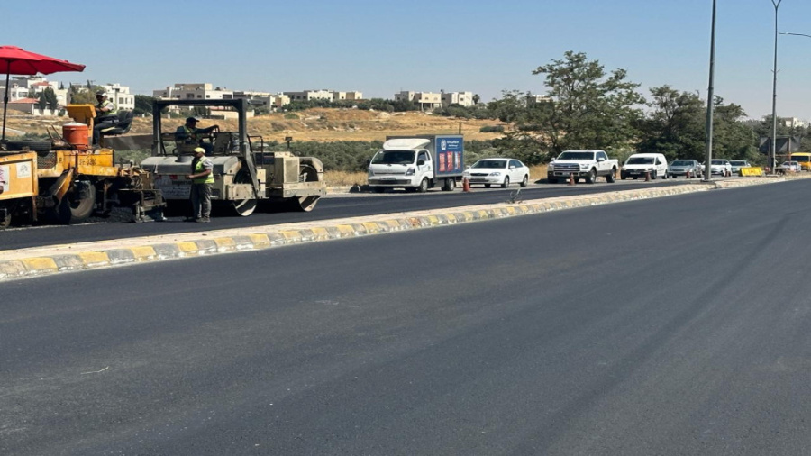 أبو السمن يوجه بتسريع إنجاز أعمال