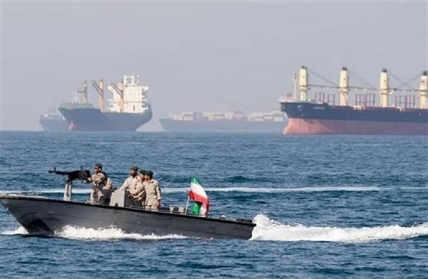 إيران: استهدفنا 4 سفن تحت الحماية