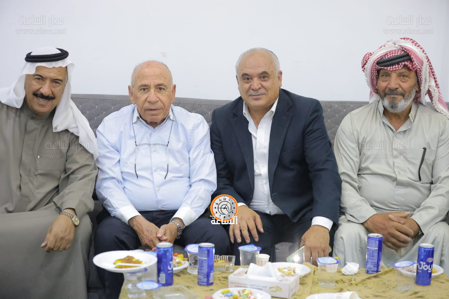 القرعان يحتفلون بتخريج ابنتهم دانا (صور)