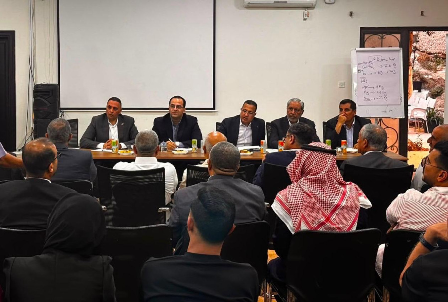 حزب الإصلاح يواصل جلساته الحوارية من