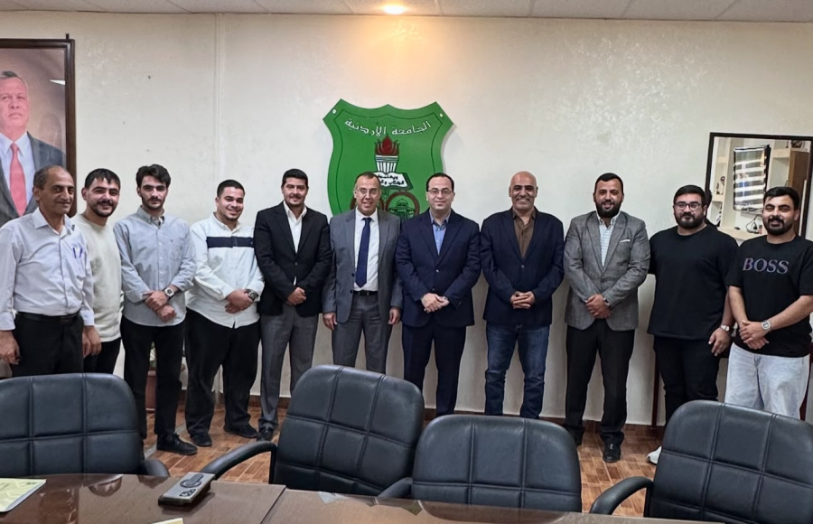 حزب الإصلاح يشارك في لقاء مع