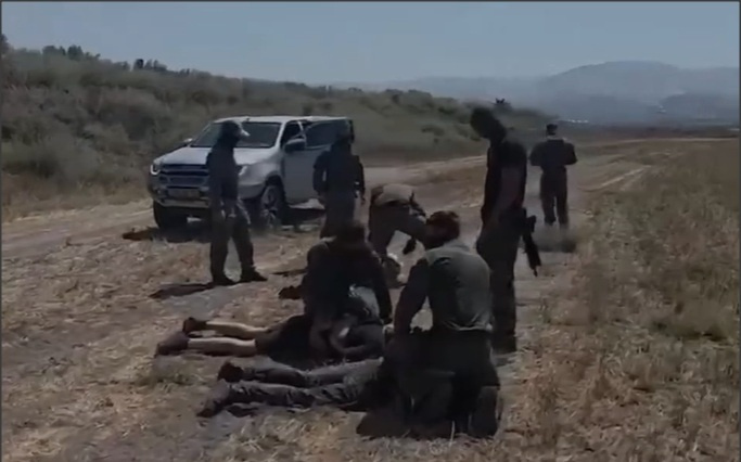 القبض على الثلاثة.. فيديو إسرائيلي يكشف